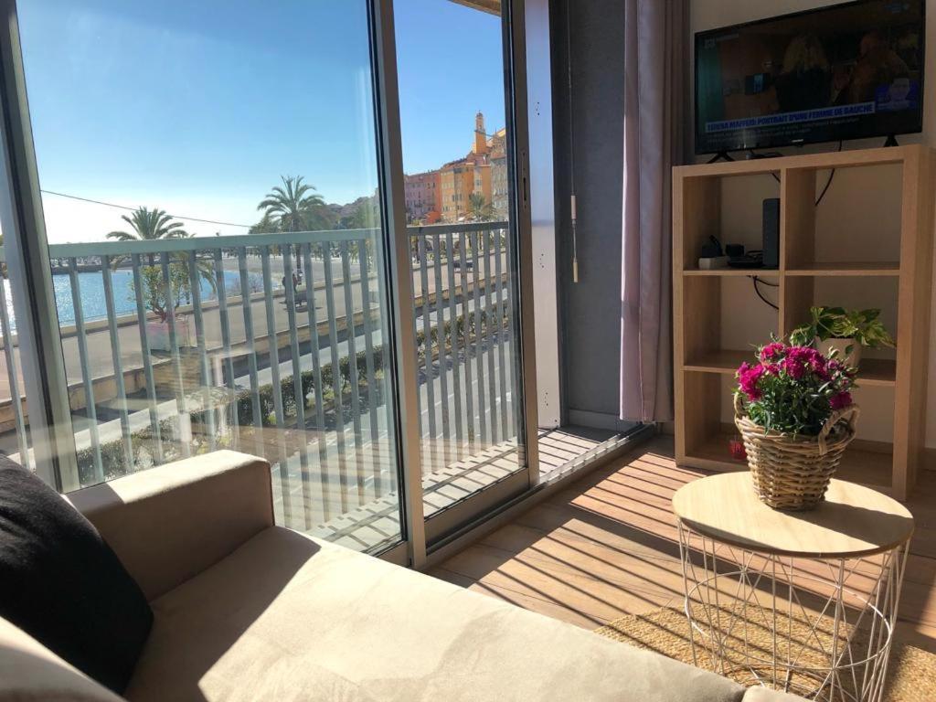Studio front de mer - Menton Garavan, à deux pas de la vieille ville et des commerces Exterior foto